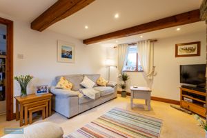 Sitting Room- click for photo gallery